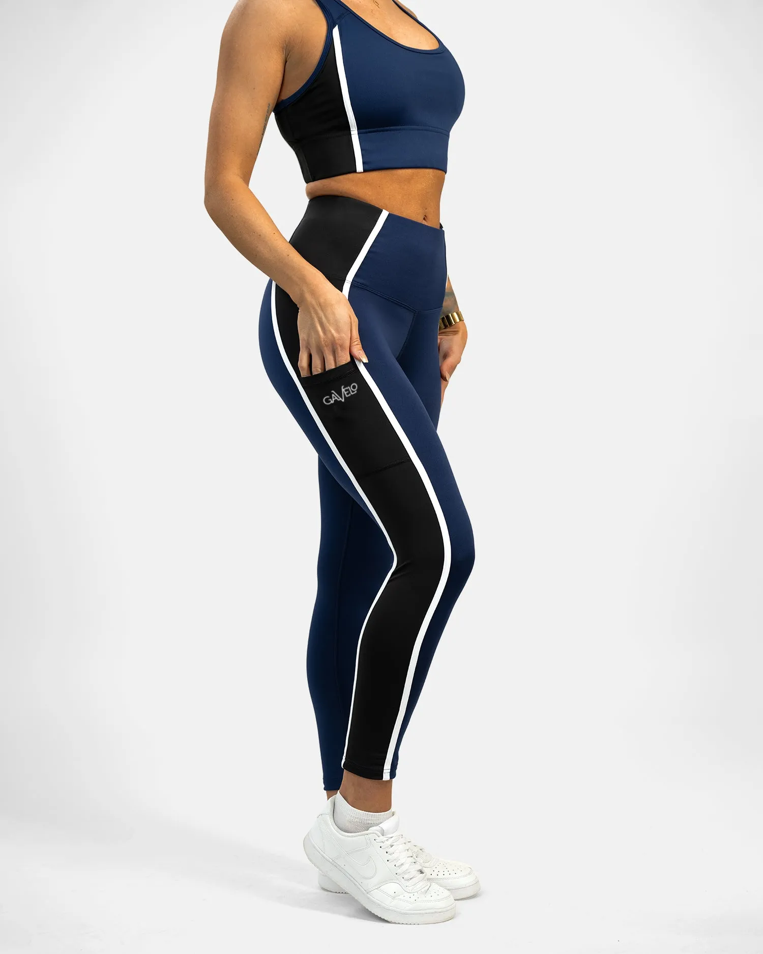 GAVELO Noble Chic Navy Black Tights