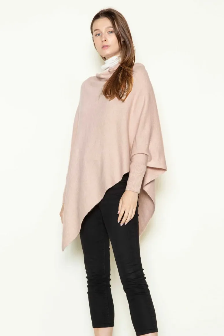 Triangle Poncho w/ Sleeves