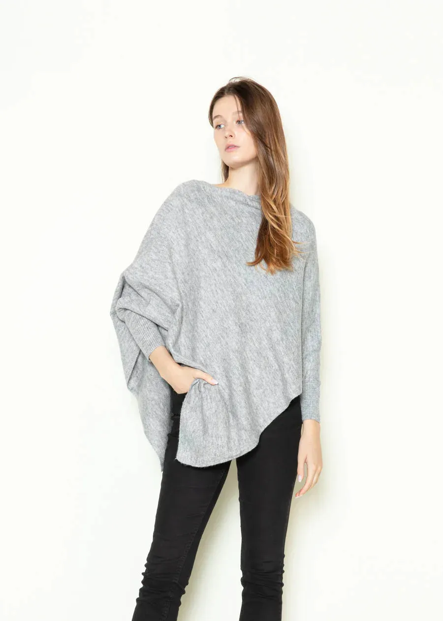 Triangle Poncho w/ Sleeves
